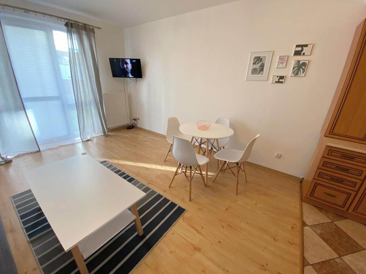 ז'שוב Easy Apartamenty מראה חיצוני תמונה