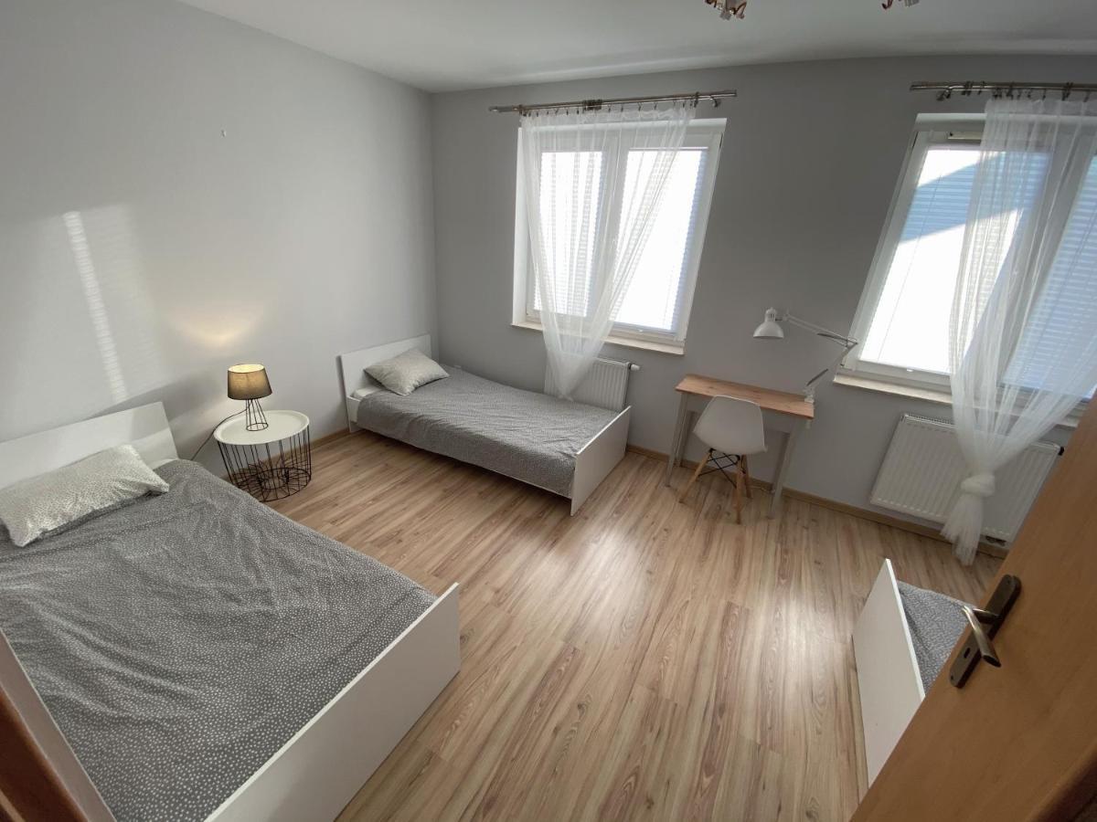 ז'שוב Easy Apartamenty מראה חיצוני תמונה